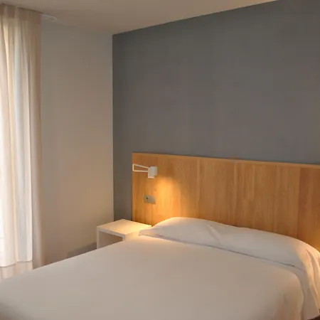 Hostal Universitat-3